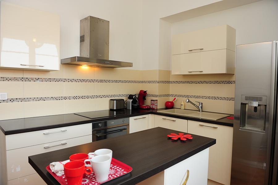 Appartement Les Hortensias أفينيون الغرفة الصورة